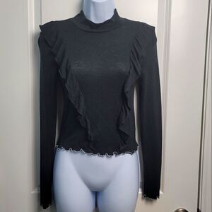 LOVE & PIECE Ruffle Long Sleeve Top